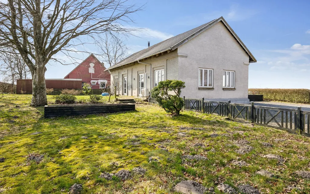 Extérieur - Historic Villa with Garden in Ødsted