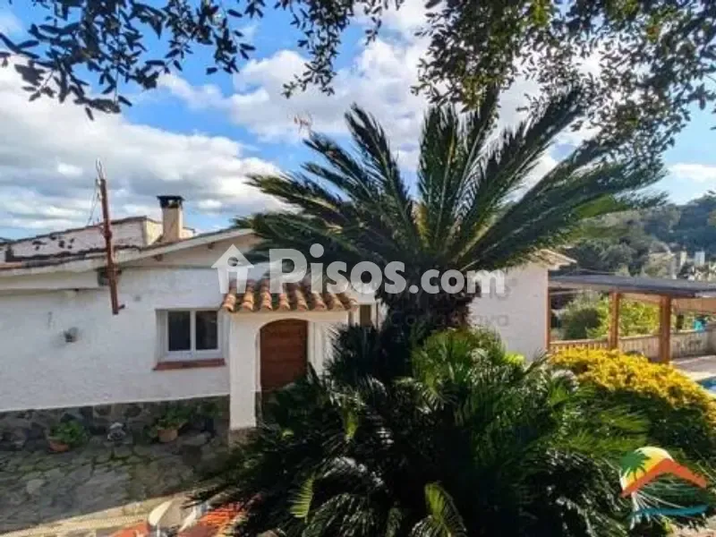 Esterno - Chalet with Pool and Mountain Views in Lloret Blau
