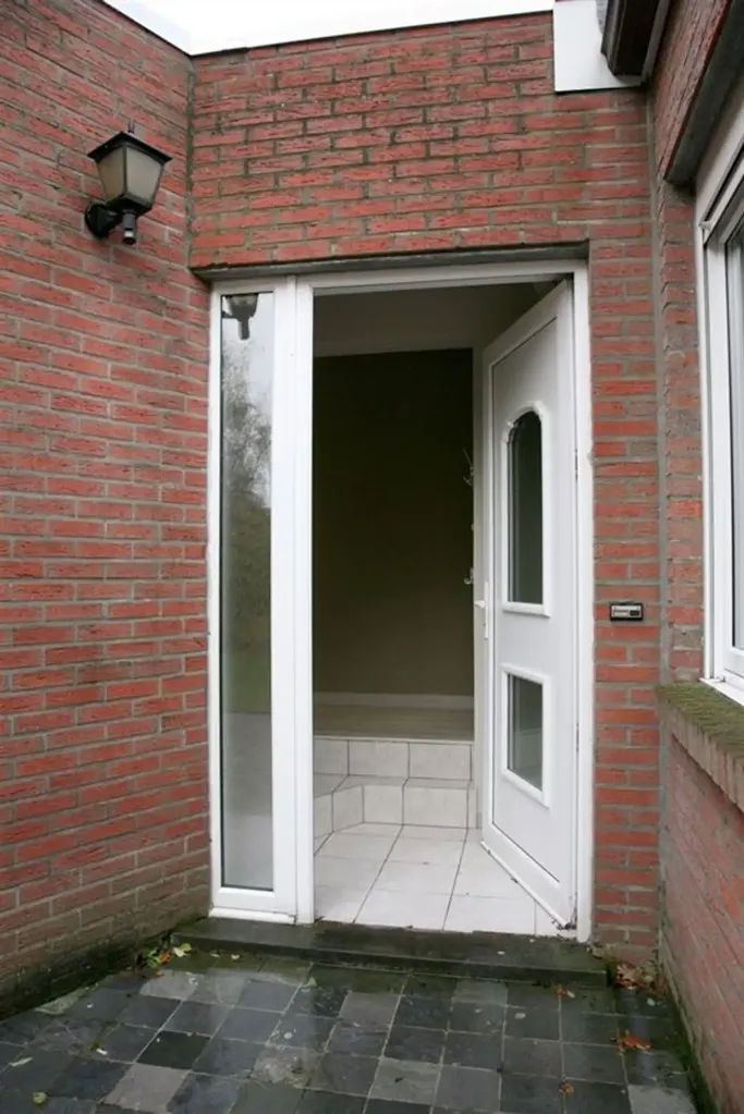 Entrée - Maison de Plain-Pied au Calme avec Terrasse à Bruxelles