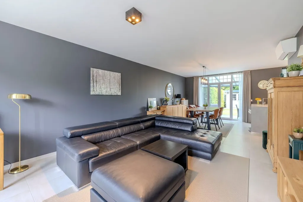 Séjour - Energy-Efficient House with Terrace in Itegem
