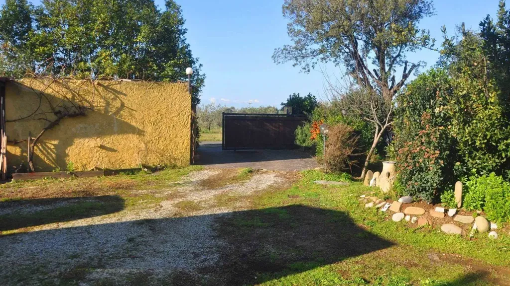 Aed - New Villa with Garden in Rosignano Marittimo