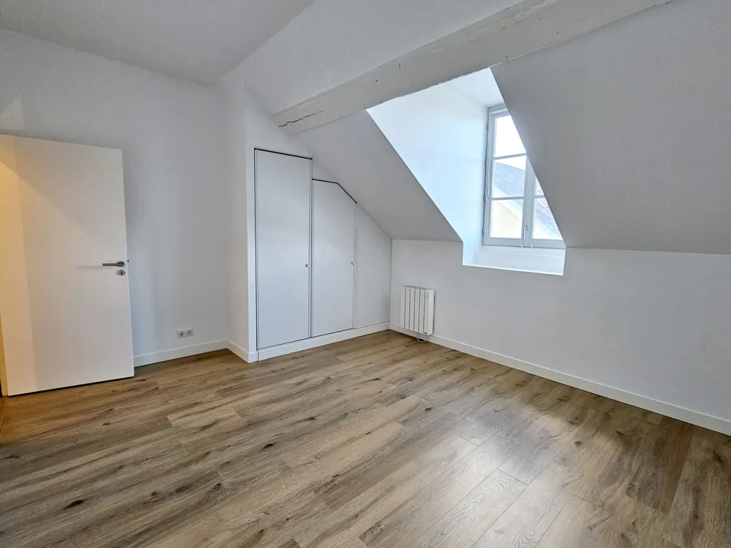 Pièces - Maison de 5 Pièces avec Jardinet à Compiègne