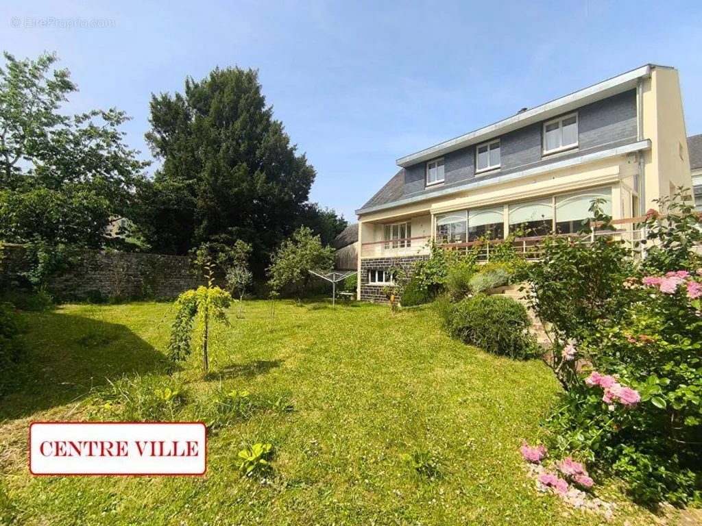Jardin - Maison d'Architecte avec Jardin en Centre Ville