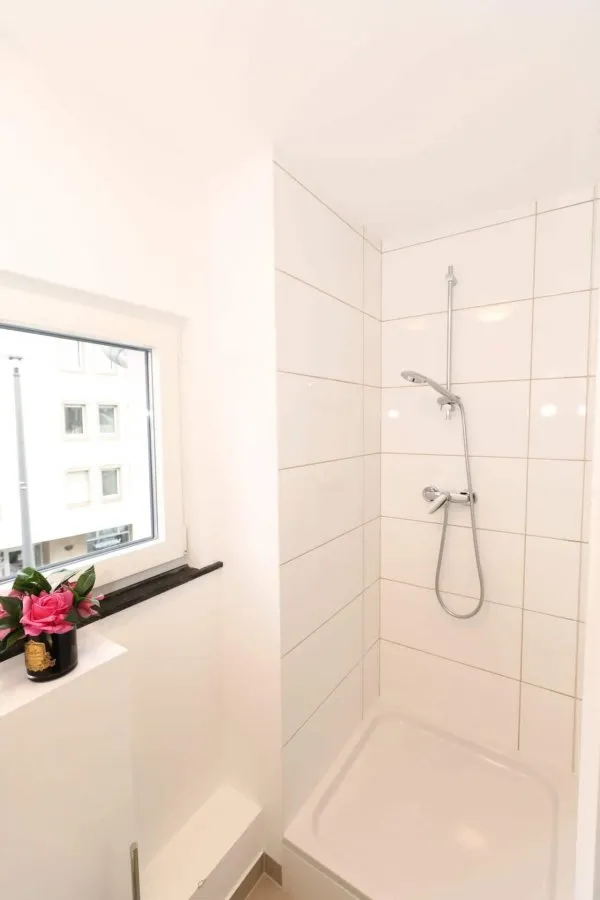 Vannitoad - Studio Flat with Immediate Availability in Luxembourg