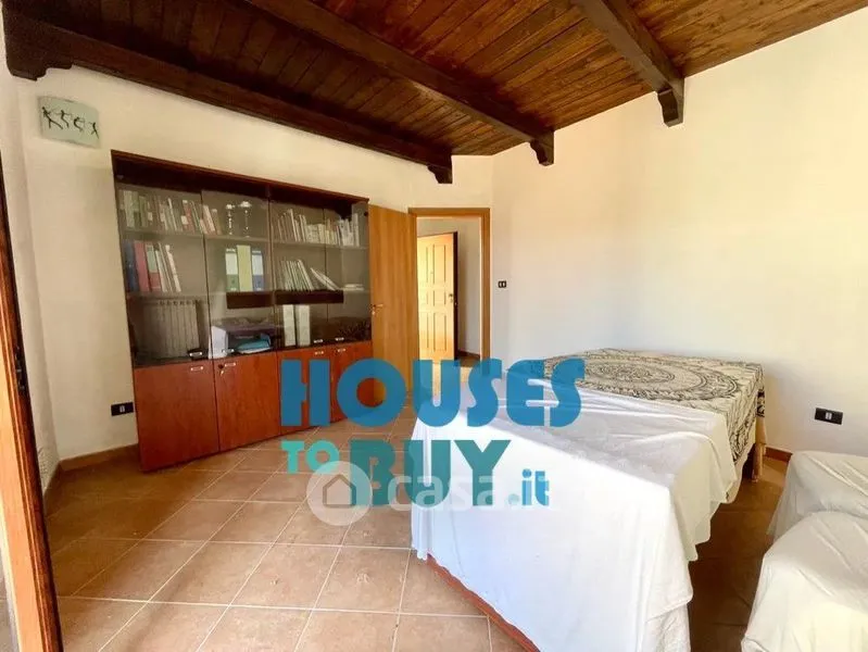 Magamistoad - Rustic Bilocale with Balcony in Carfizzi