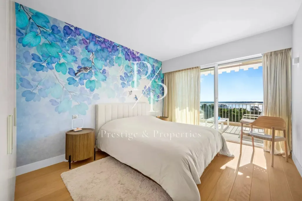 Magamistoad - Apartment with Sea View in Cannes