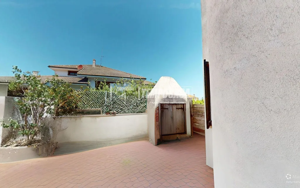 Terrasse - Triplex Villa with Private Garden in Sassari