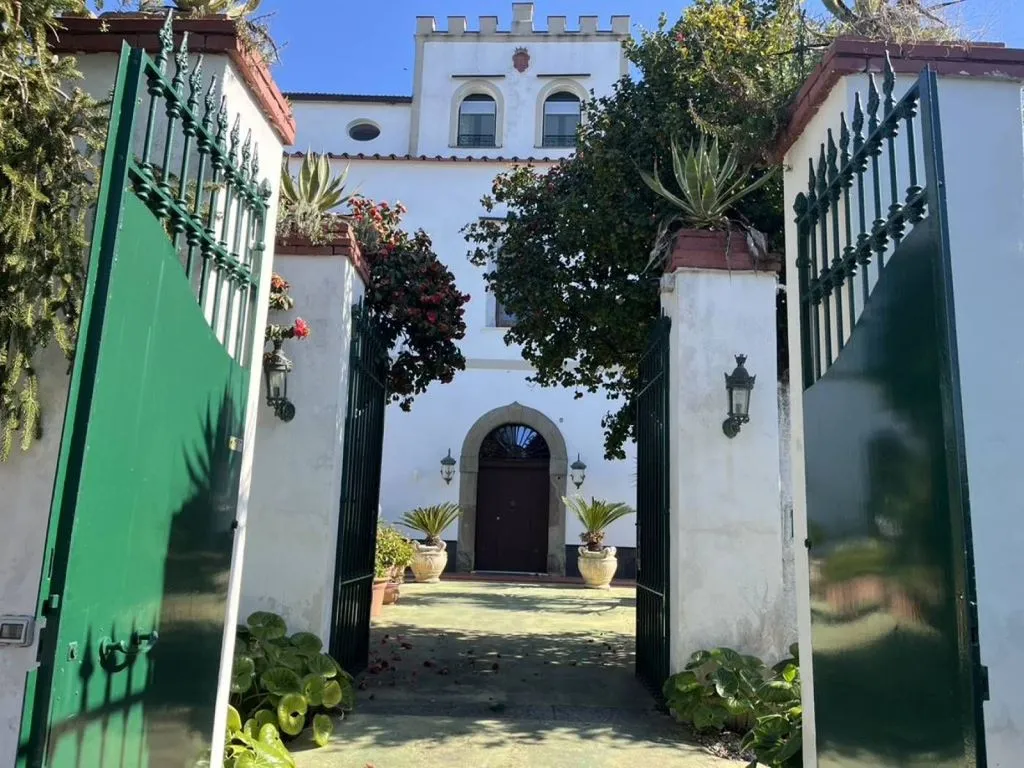 Jardin - Historic Villa with Sea View in Vico Equense