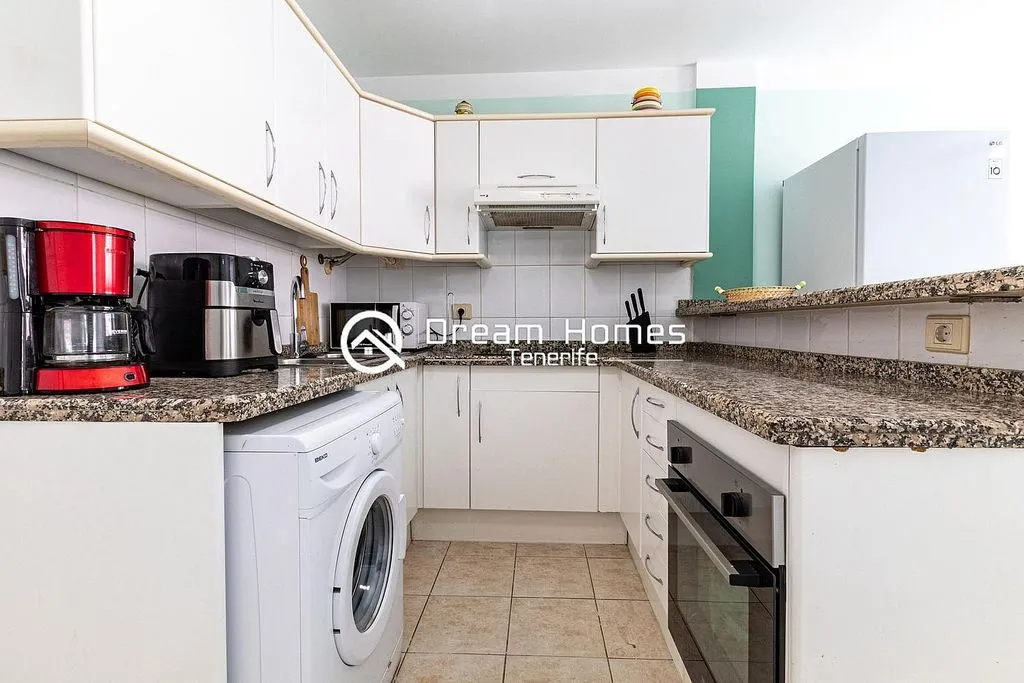 Cuisine - 1-Bedroom Apartment with Pool in Puerto de Santiago