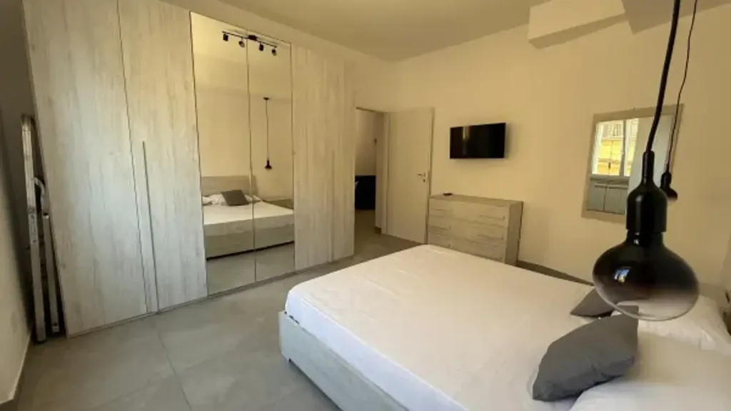 Magamistoad - Rented Flat with Balcony in Nettuno Centre