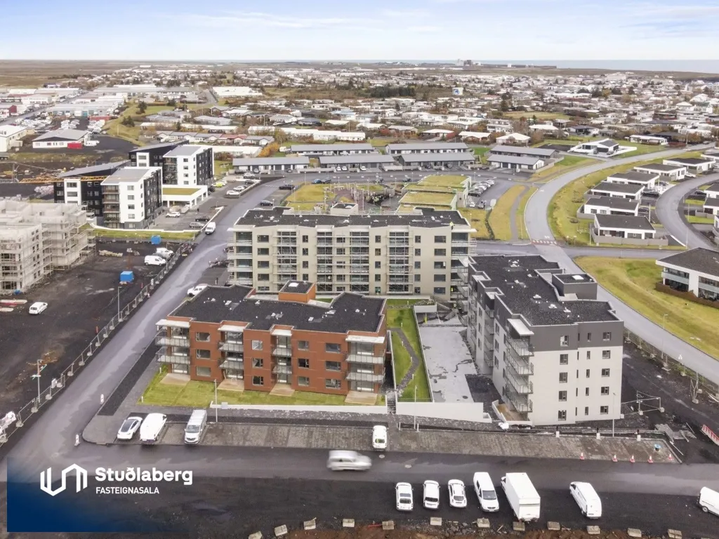 3-toaline korter asukohas Reykjanesbær