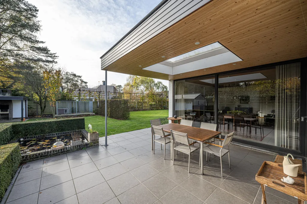 Terrass - Villa with Pool in Quiet Green Area