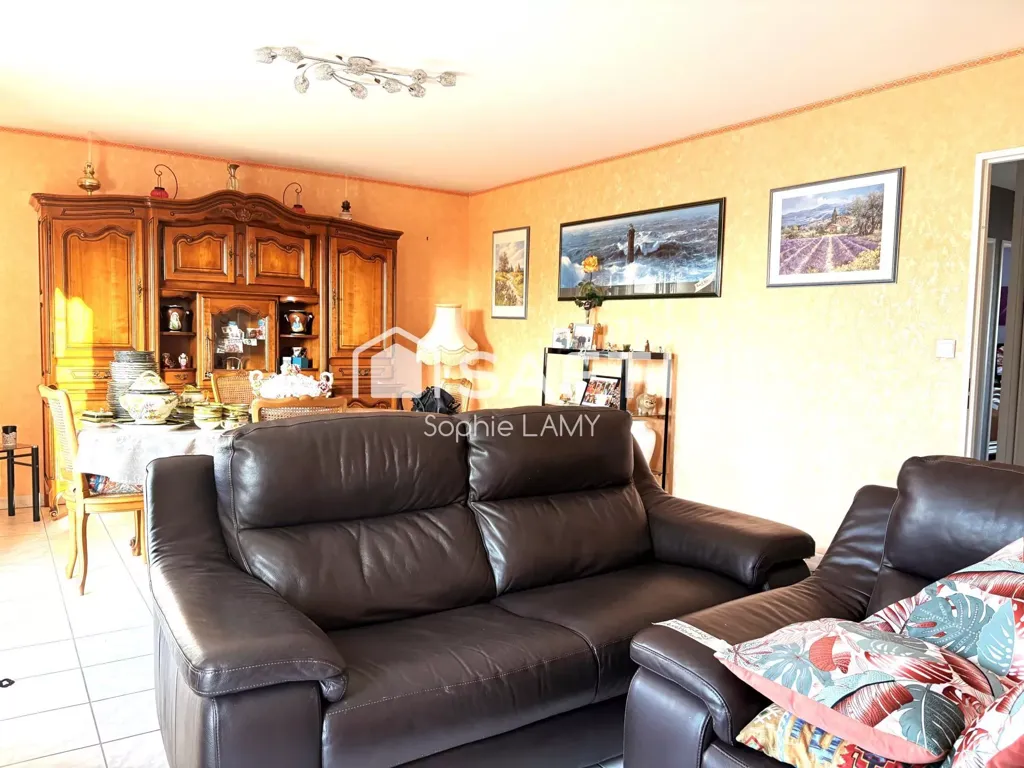 Elutuba - 4-Piece Apartment with West Terrace in Dijon