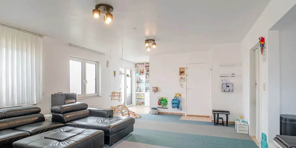 Séjour - Appartement Luminosité Privative avec Jardin à Koersel