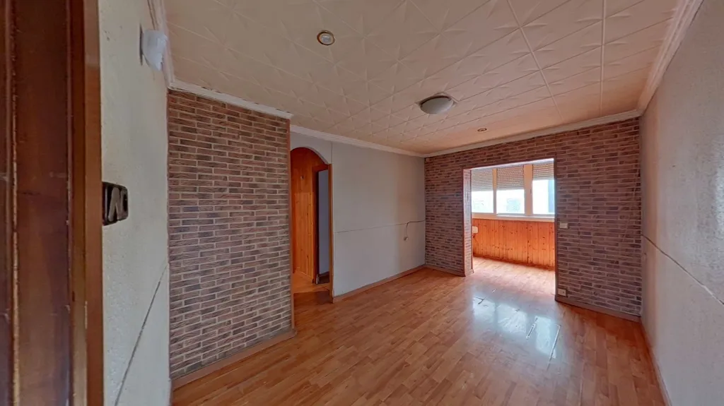 Esik - Apartment with Garden Access in Ripollet, Barcelona