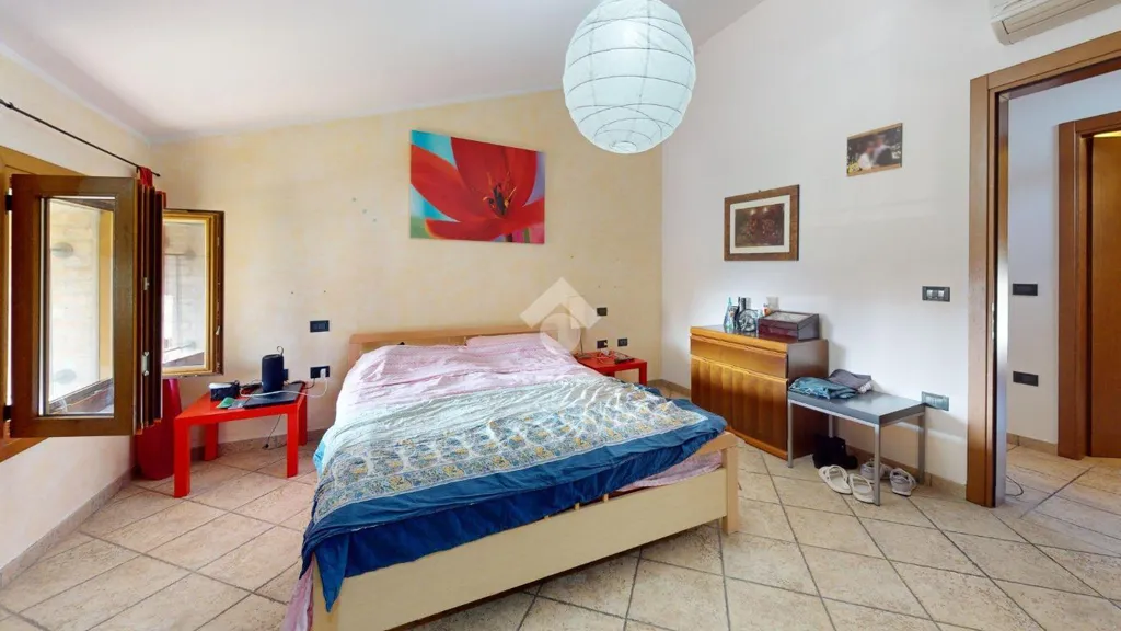 Villa with Private Garden in Cento