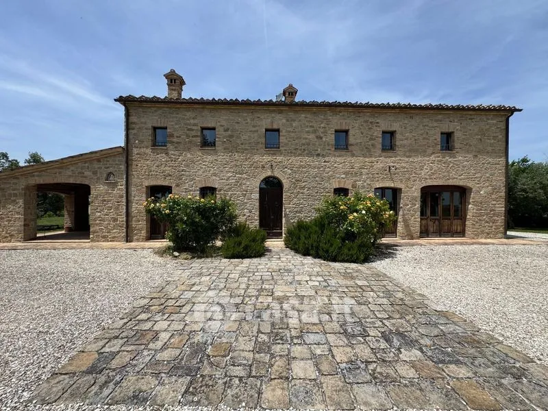 Välivaade - Rustic Casale with Pool in Cingoli