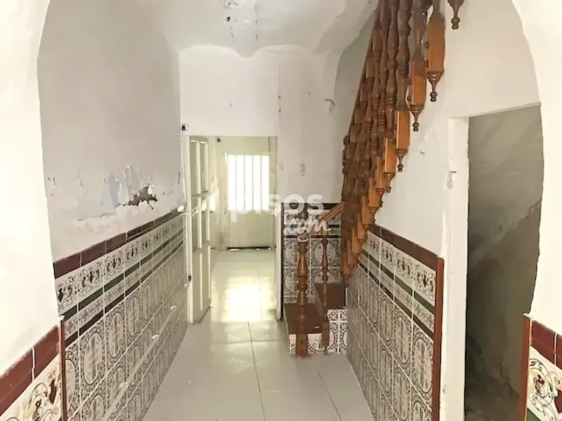 Toad - Adosado for Renovation in Ibros