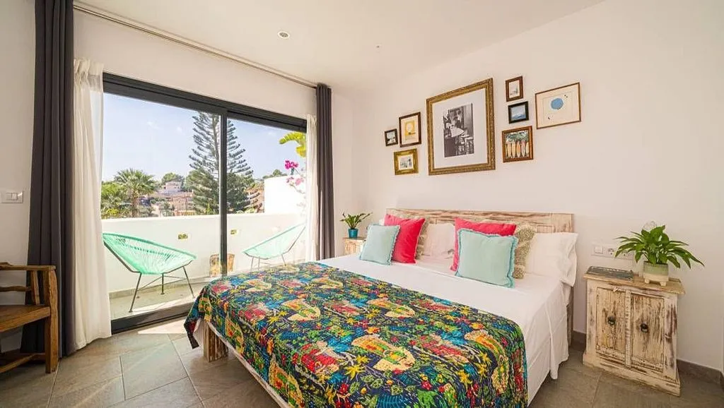 bedroom