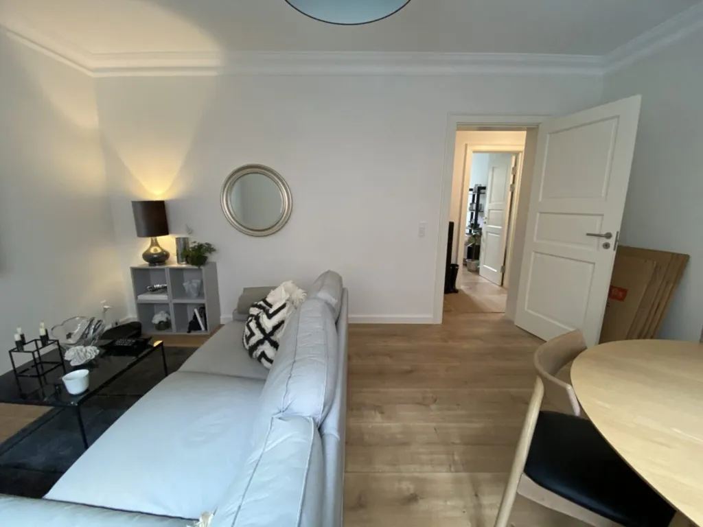 Séjour - Renovated 2-Bed Flat with Balcony in Vestbyen