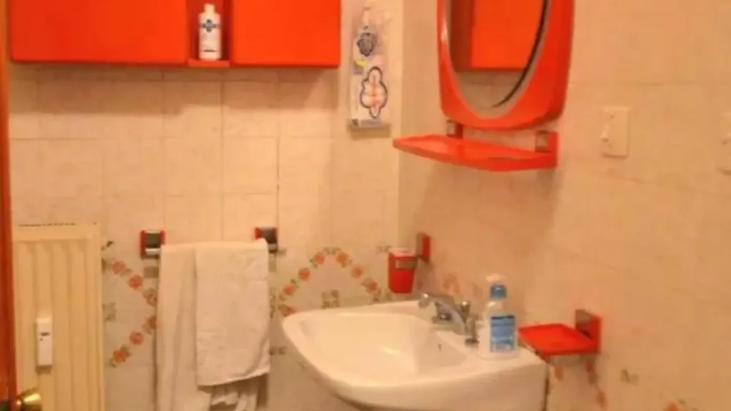 Salles de bain - Apartment with Ski Access in Ovindoli
