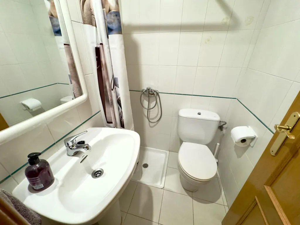 Vannitoad - Luxury Apartment with Pool in Gandia