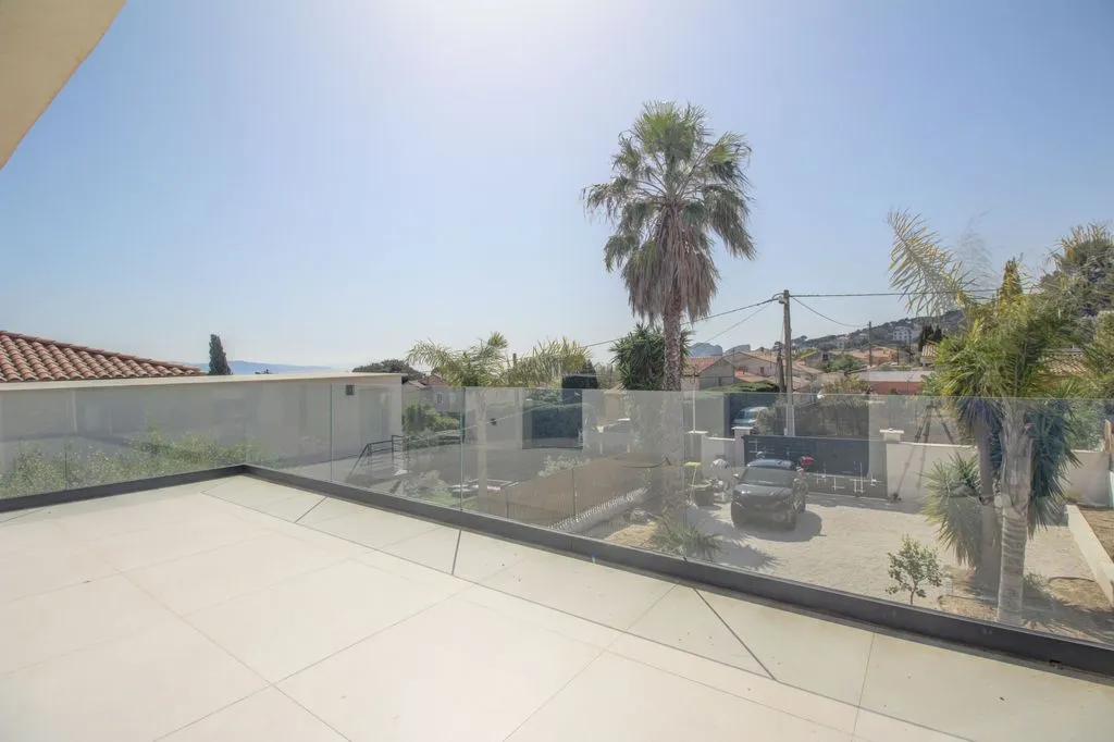 Terrass - Luxury Villa with Pool in La Ciotat