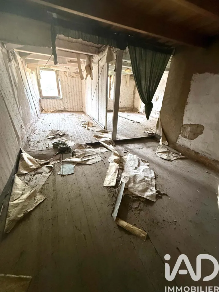 Pièces - Maison de Caractère à Rénover avec Grange à Denting