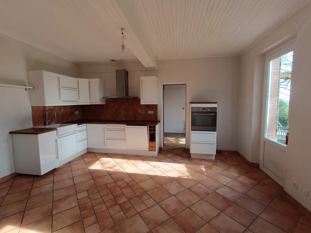 Cuisine - Maison de Caractère avec Vue sur les Pyrénées
