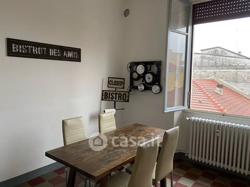 Salle à manger - Attic Apartment with Balcony in Mortara