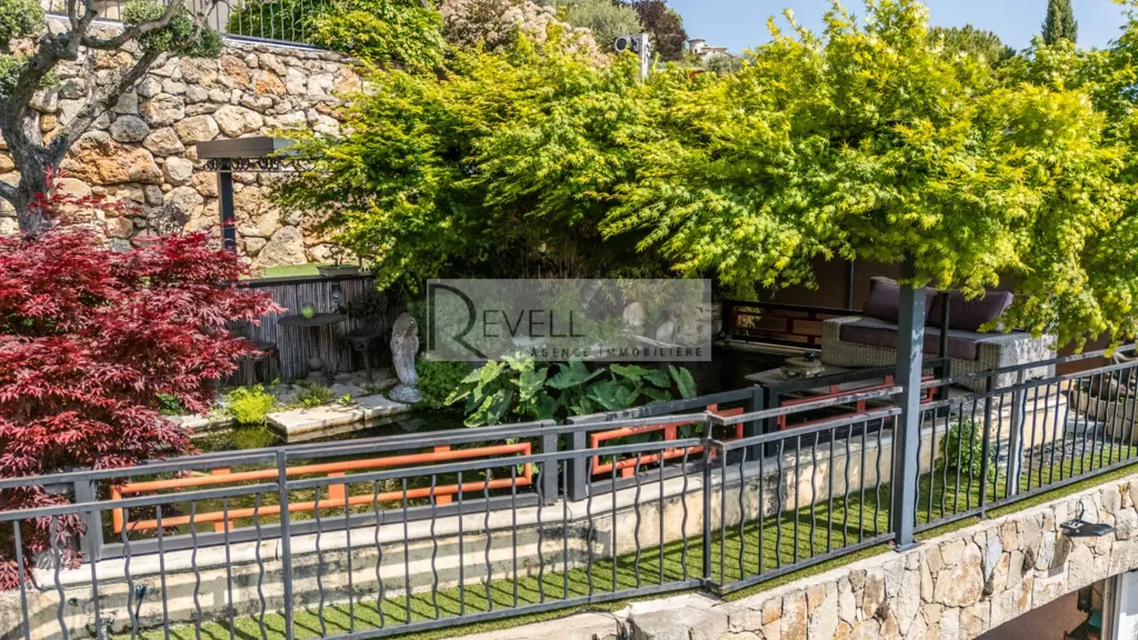 Jardin - Maison de Maître avec Piscine et Vue Panoramique à Antibes