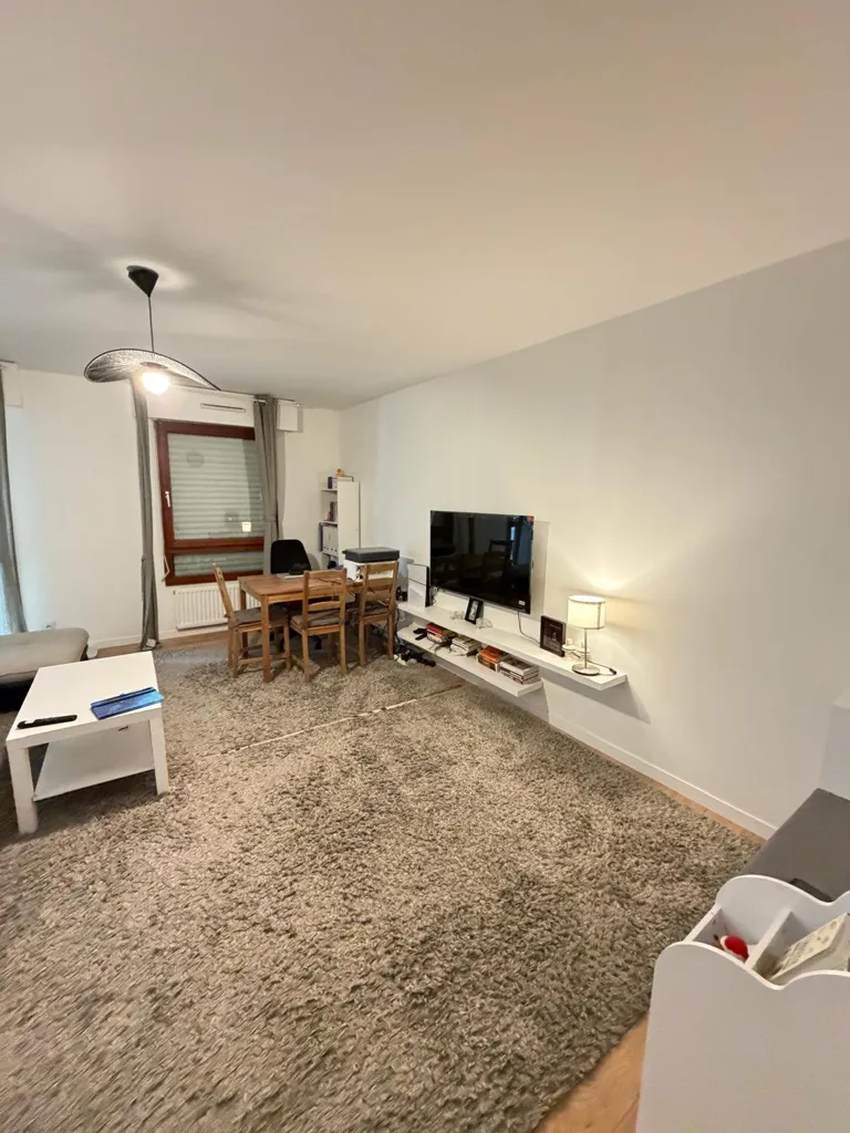 Séjour - Appartement Meublé avec Balcon à Rueil-Malmaison