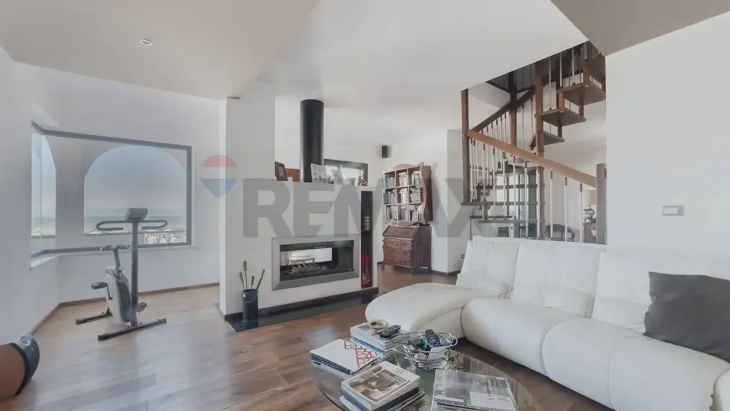 Séjour - Panoramic Apartment with Sea View in Montesilvano