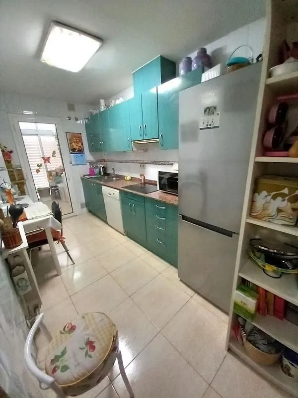 Ground Floor Flat with Garden in Ripollet