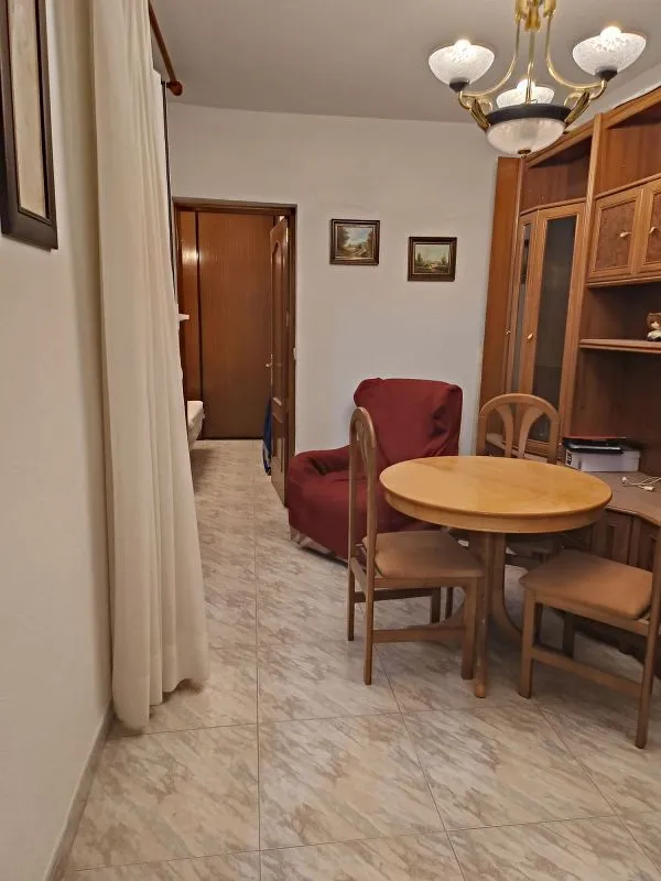Söögituba - Apartment with Garage in Chamberí