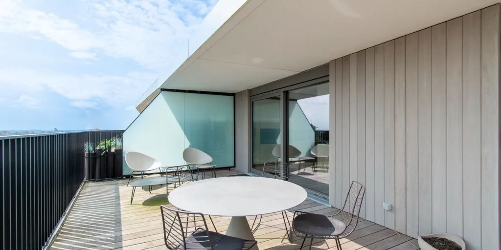 Rõdu - Penthouse with Sea View in Mariakerke