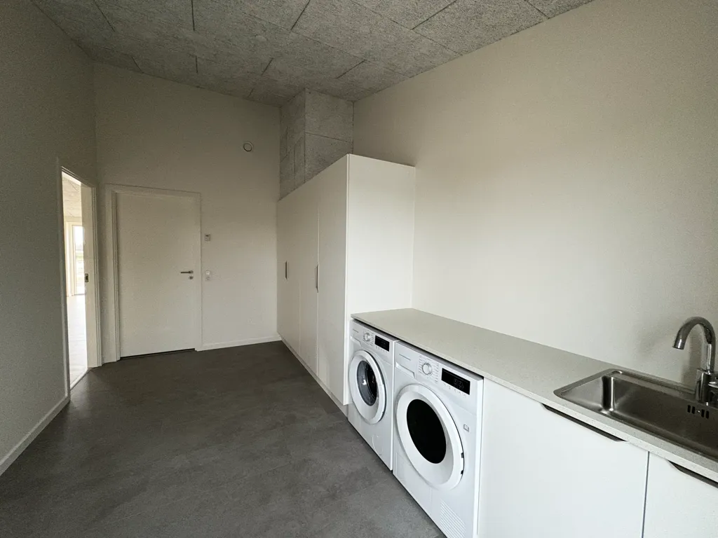Buanderie - Spacious Terraced House with Terrace in 2026