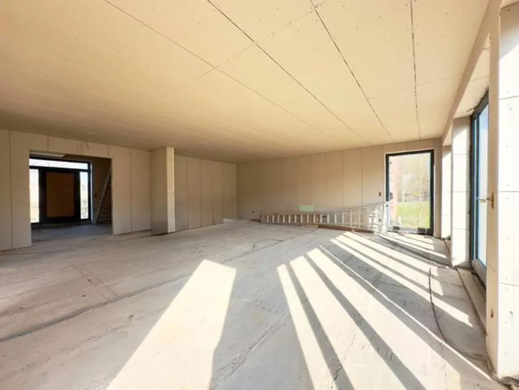 Toad - Large House with 9 Bedrooms in Oppagne