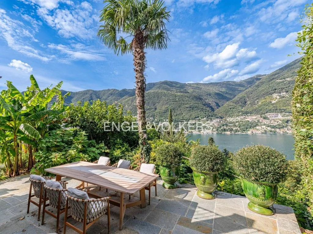 Terrass - Luxury Villa with Lake View in Torno, Como