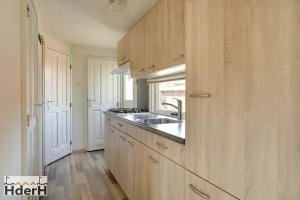 Köök - 3-Bedroom Chalet with Garden in Harderwijk