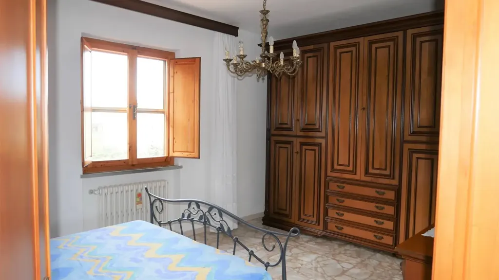 Chambres - Bifamiliar Villa with Garden in Rosignano Solvay