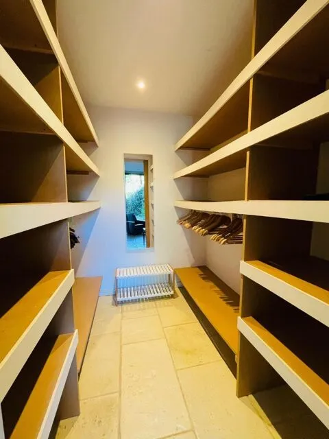 closet_dressing
