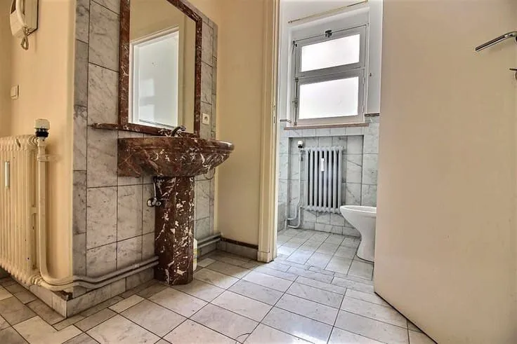 Vannitoad - Apartment with Avenue Louise View in Brussels