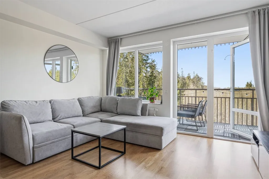 Soggiorno - Modern Flat with Balcony in Fullerö