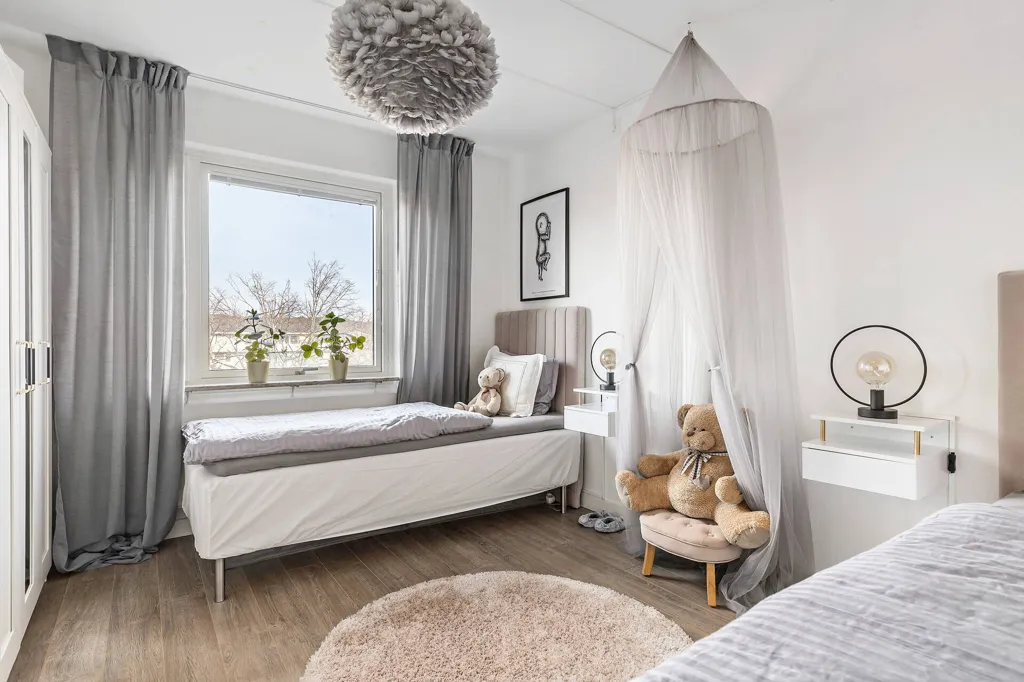 Chambres - Renovated Apartment with West-Facing Balcony in Göteborg