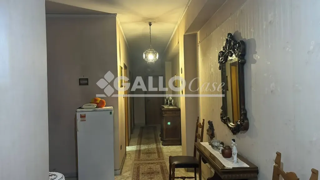 Esik - Apartment with Balconies in Cosenza