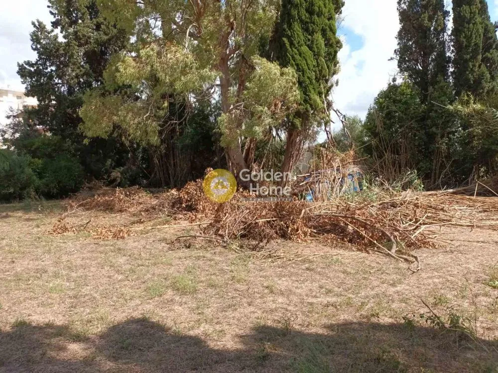 Aed - Buildable Plot with Mountain View in Pyrgos Centre