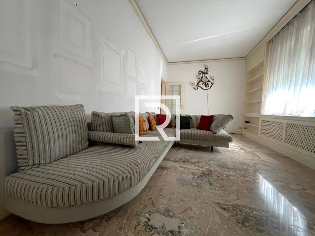 Soggiorno - Semi-detached House with Private Garden in Ravenna