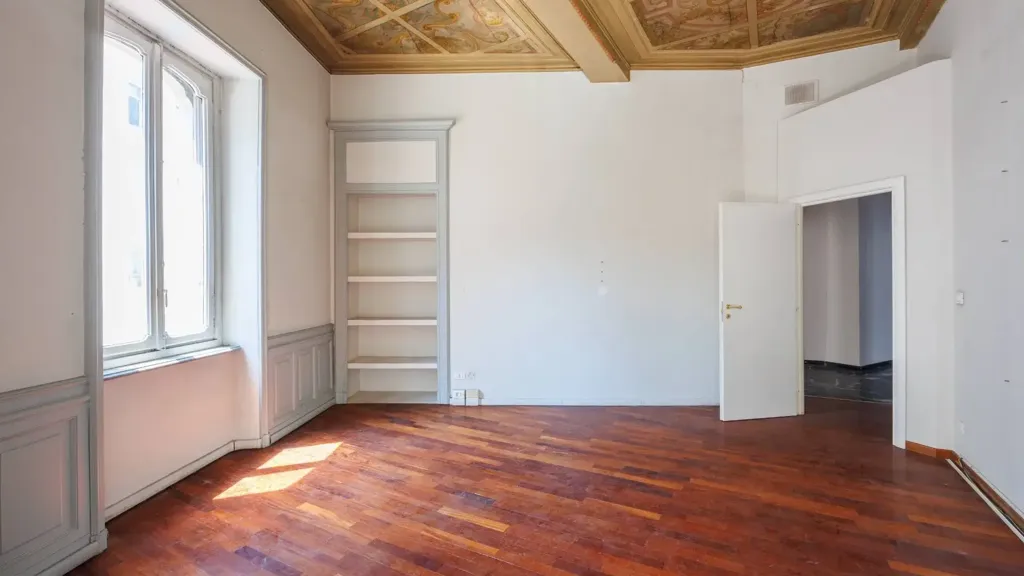 Rooms - Liberty Style Apartment with Bow Window in Turin