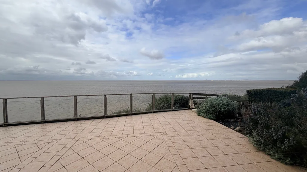 Appartement 4 pièces à Meschers-sur-Gironde